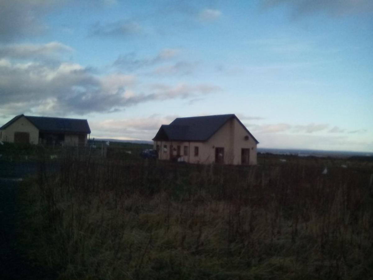 Bed and Breakfast April House Barrock Esterno foto