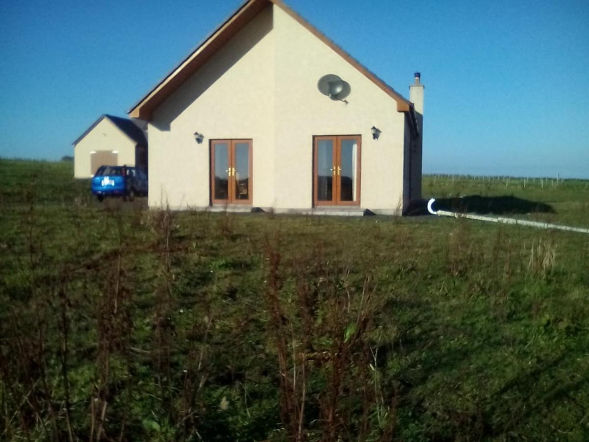 Bed and Breakfast April House Barrock Esterno foto
