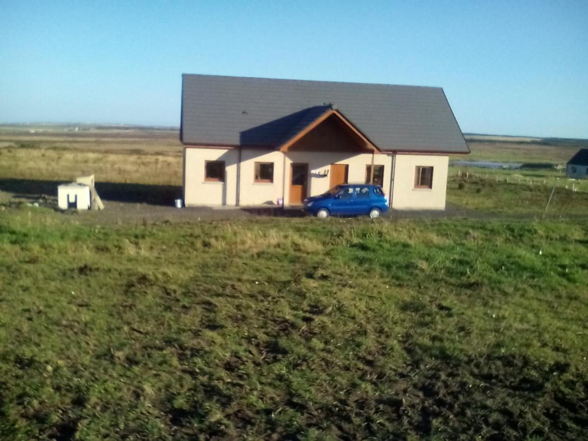 Bed and Breakfast April House Barrock Esterno foto